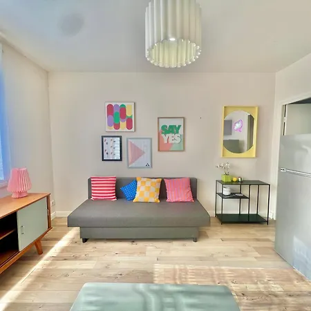 Apartment Petillant T2 Rez-de-jardin